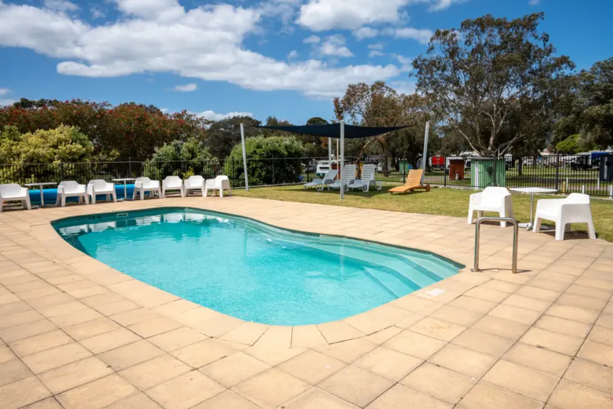 Outdoor swimming pool at Albany Tasman Holiday Parks