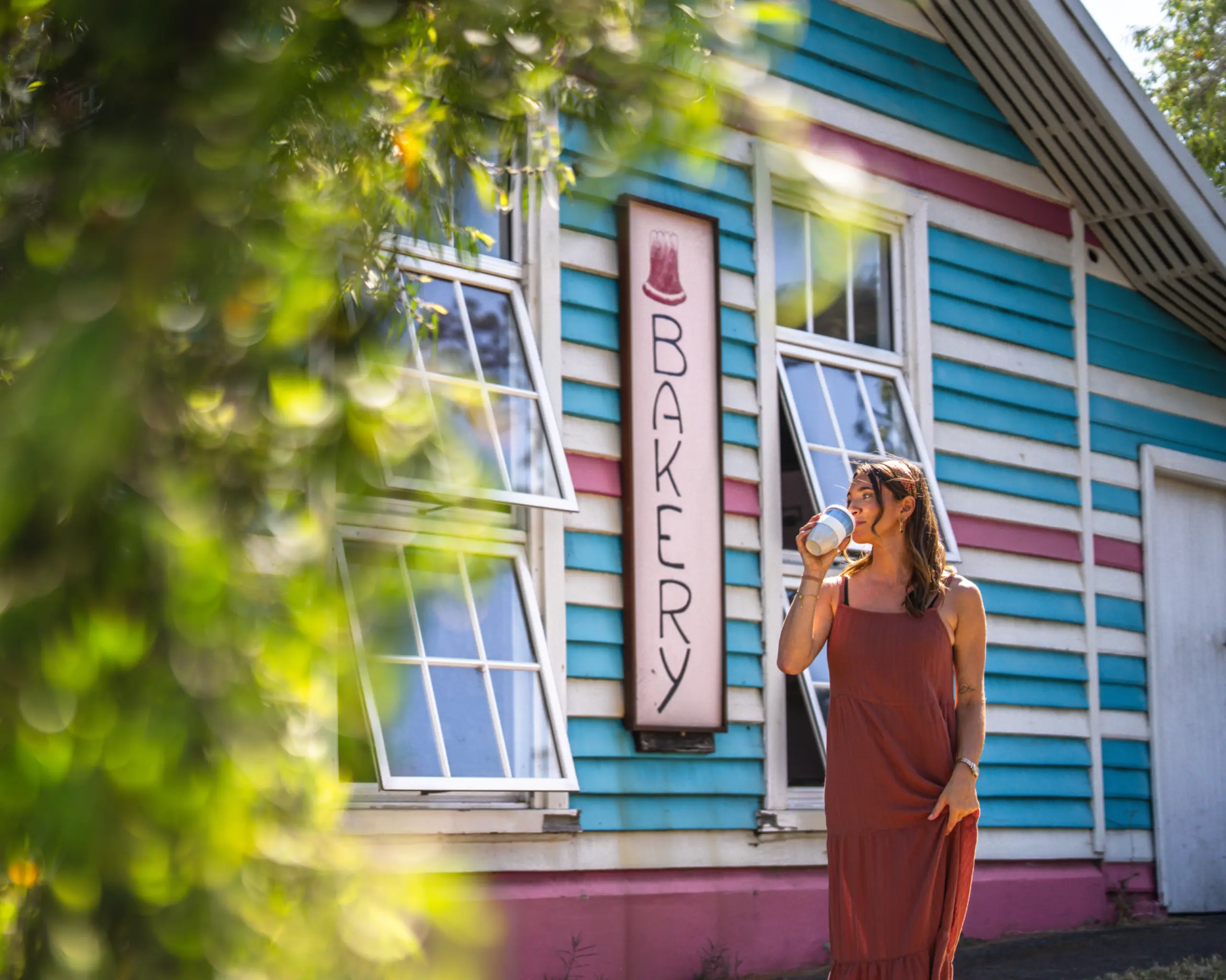 Coffee strolls in the nearby cafe