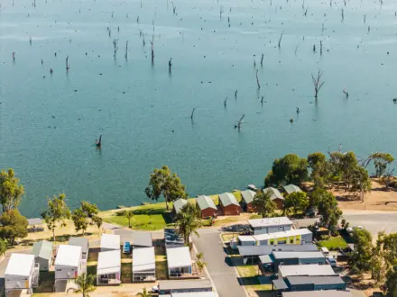 Lakeside THP Lake Mulwala Irola 06