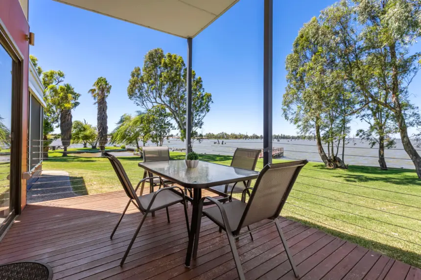Lake Mulwala