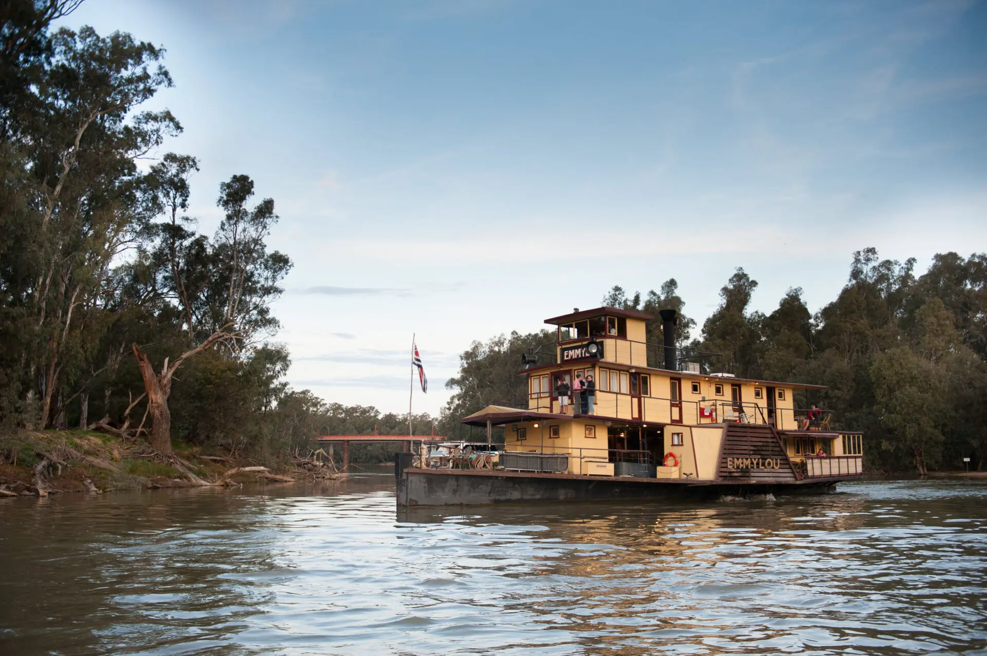 Moama on Murray Facilities Activities Pontoon Boats 3000px 12